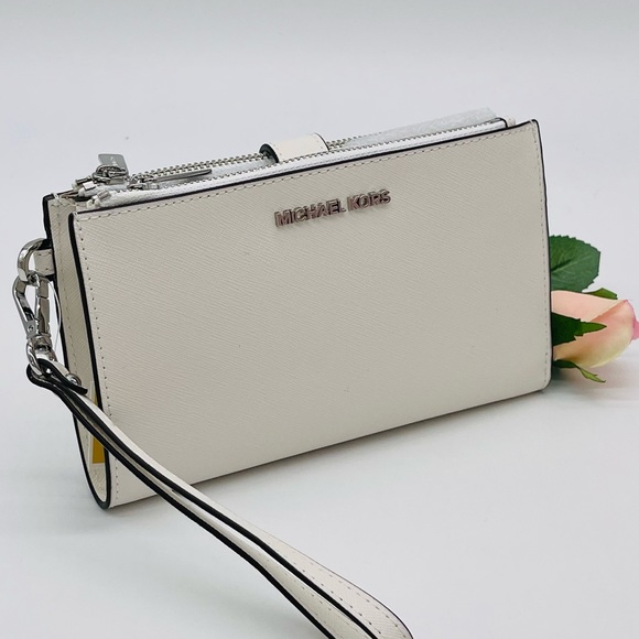 Michael Kors Handbags - Michael Kors Large Double Zip Wallet Wristlet